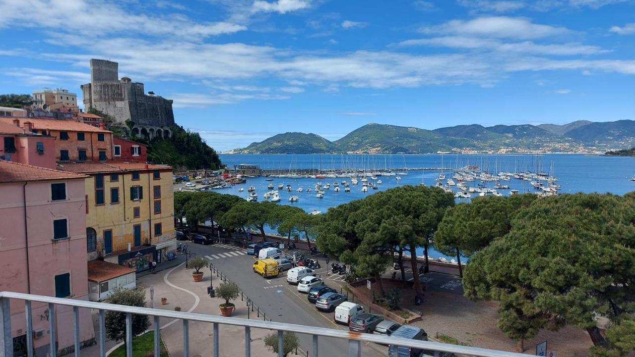 La Soffitta Sul Golfo Apartamento Lerici Exterior foto