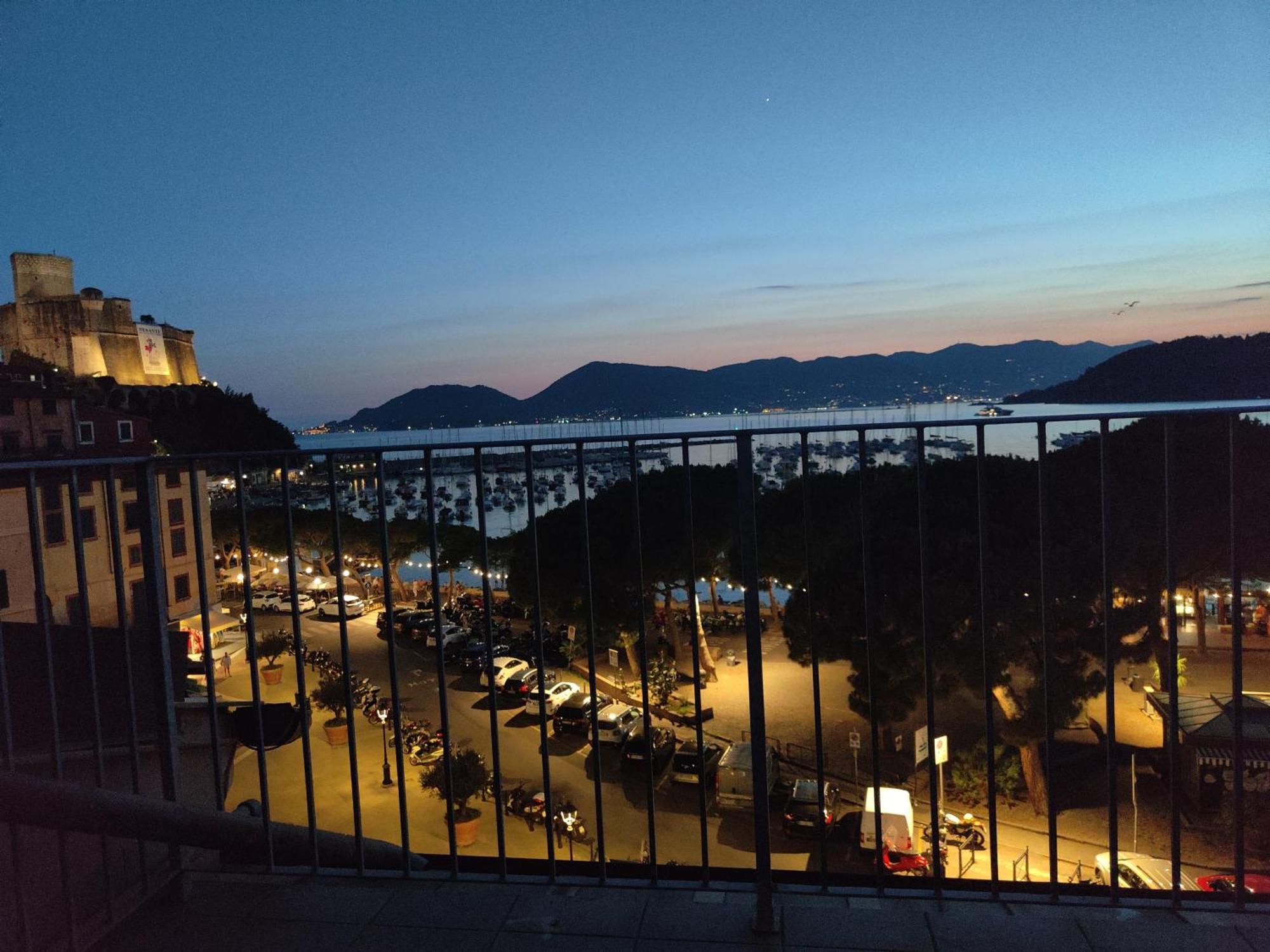 La Soffitta Sul Golfo Apartamento Lerici Exterior foto